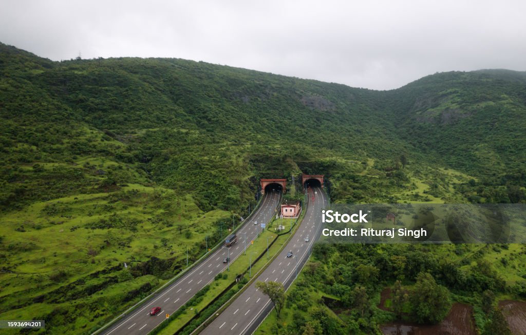 Mumbai-Pune Expressway Landslide: MSRDC Blames Heavy Rains Rules Out Construction Defect